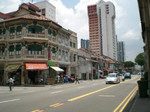 jalan-besar　通り
中国とマレーの様式が混ざったペラナカン様式の建物が並ぶ